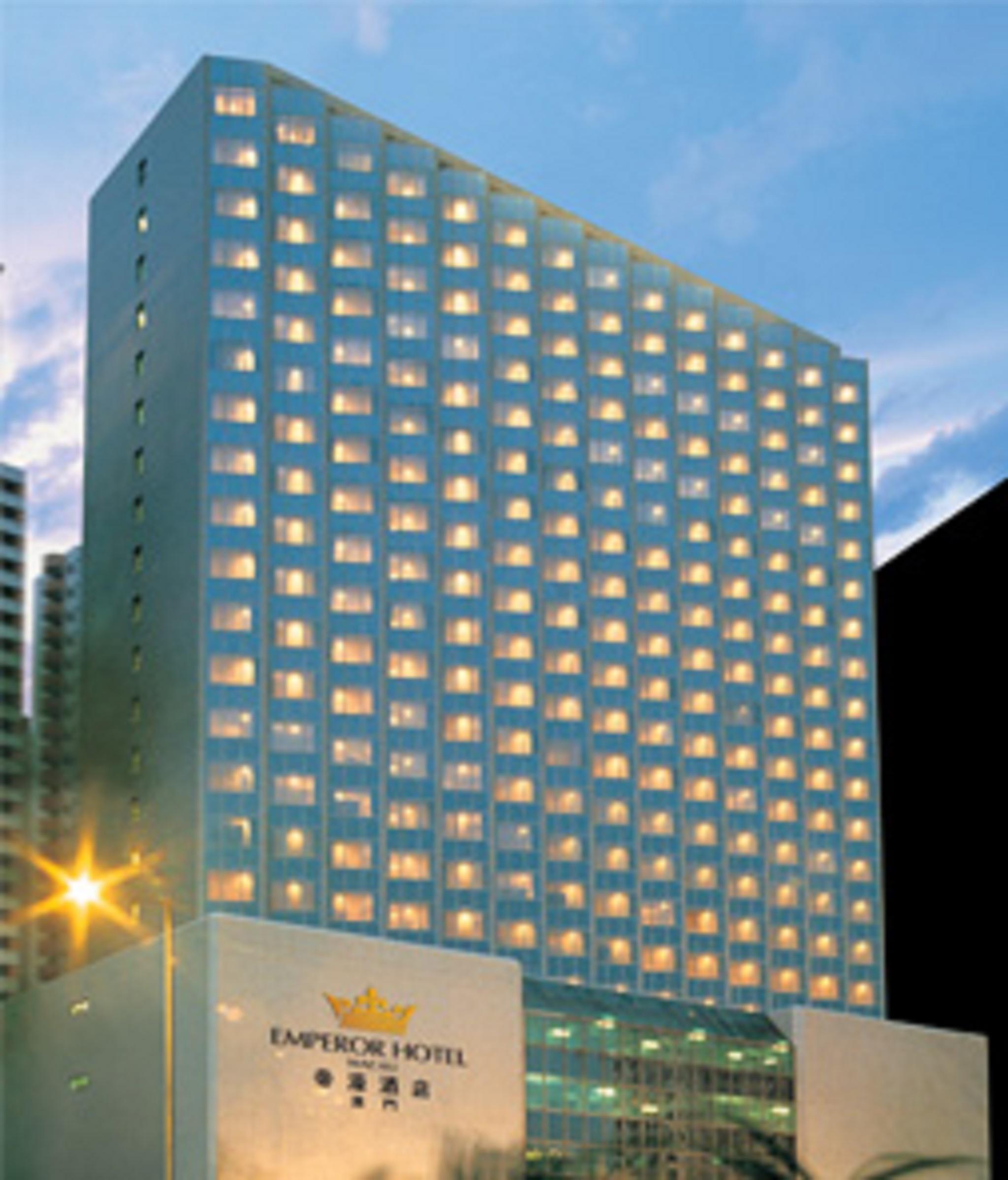 Emperor Hotel Macau Exterior photo