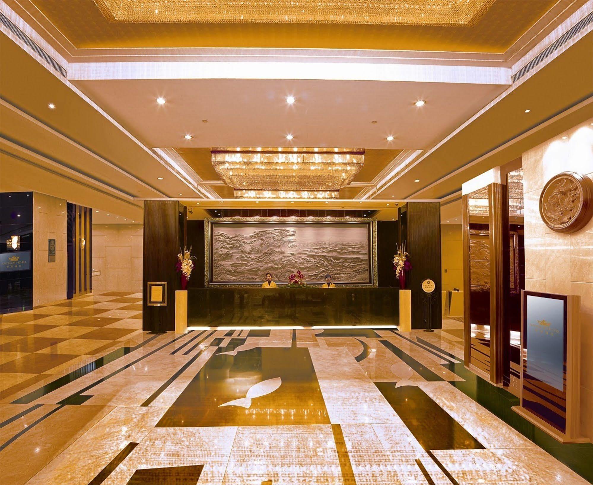 Emperor Hotel Macau Exterior photo